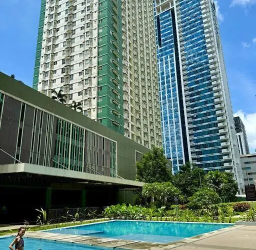 Homey 1 Bedroom, Inside It Park アパート *