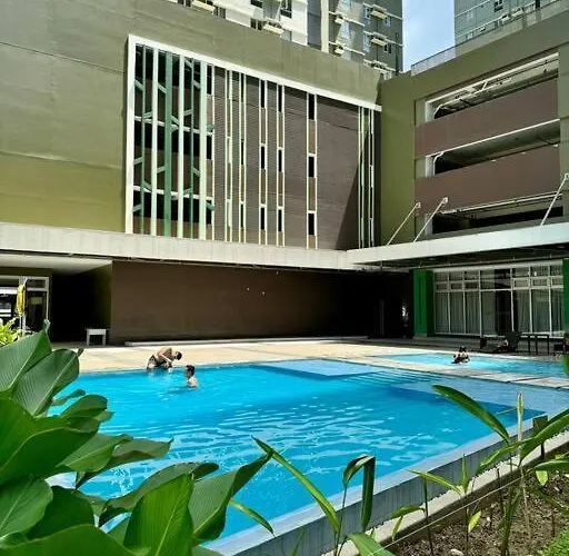 Homey 1 Bedroom, Inside It Park アパート